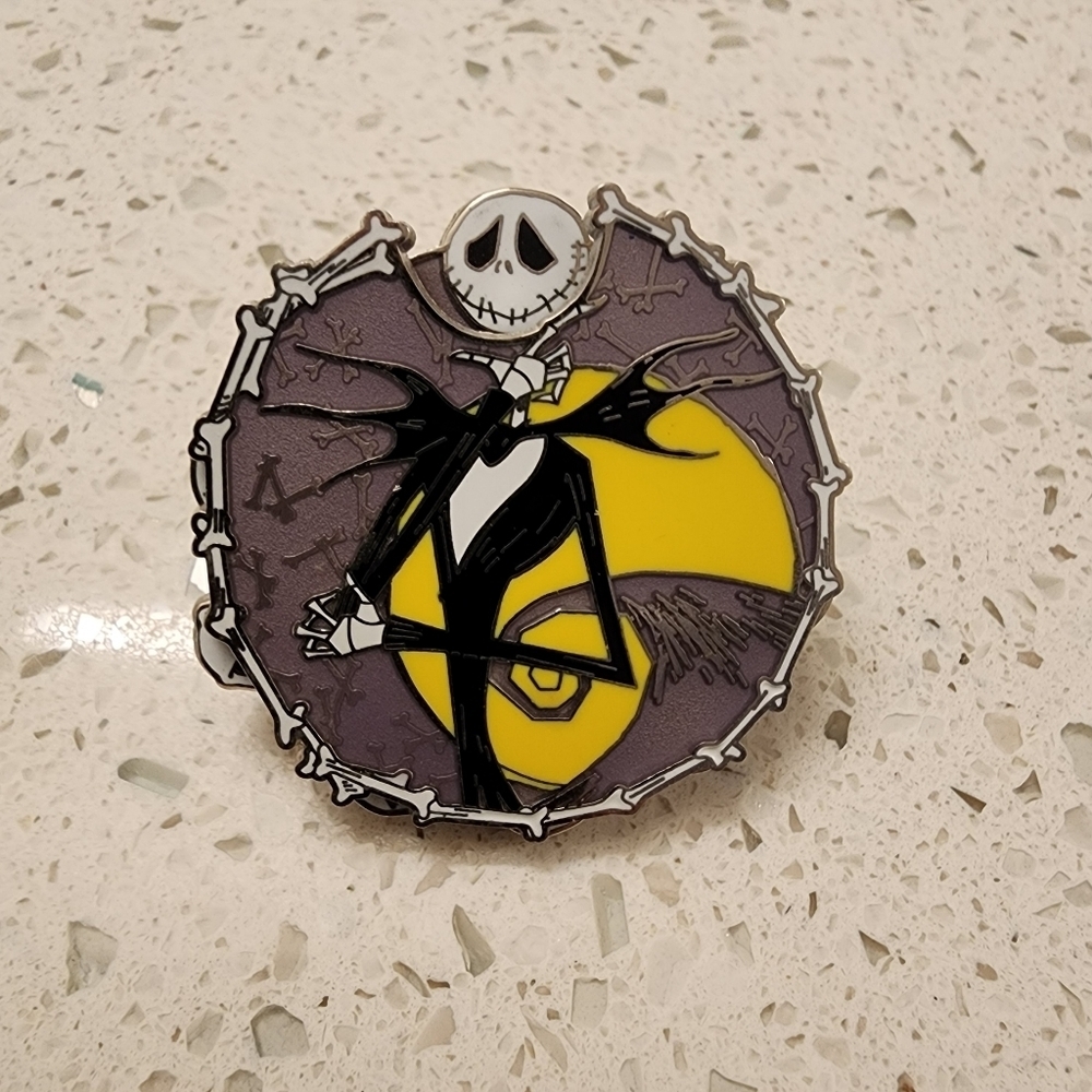 Disney Jack Skellington Spin Back Changeable Face Pin